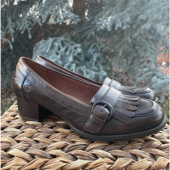 NWOT Born Lissette Brown Leather Slip On Block Heel Penny Loafers Women size 7.5 - Picture 10 of 10